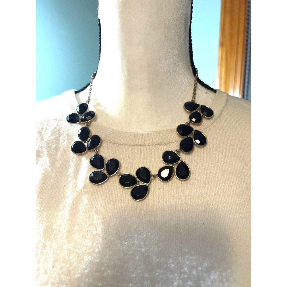 Land's End Black Tear Drop Statement Necklace -- 17"